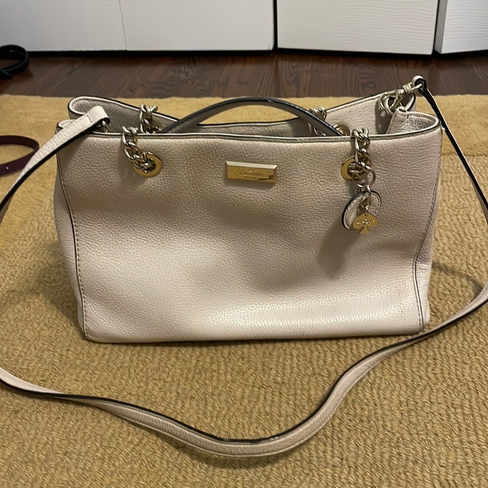 Beige Kate Spade Should bag with gold accents